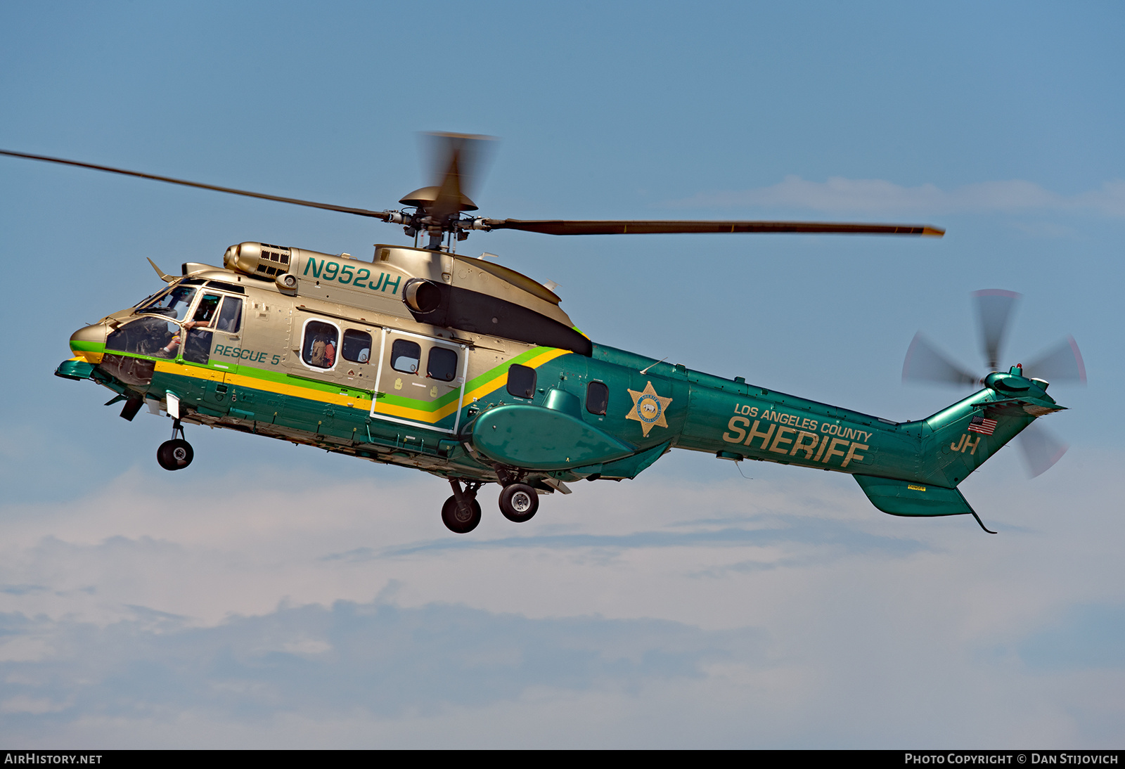Aircraft Photo of N952JH | Aerospatiale AS-332L1 Super Puma | Los Angeles County Sheriff | AirHistory.net #271518