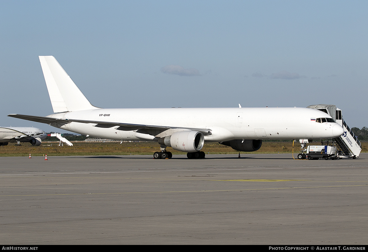 Aircraft Photo of VP-BHM | Boeing 757-222(PCF) | AirHistory.net #271535