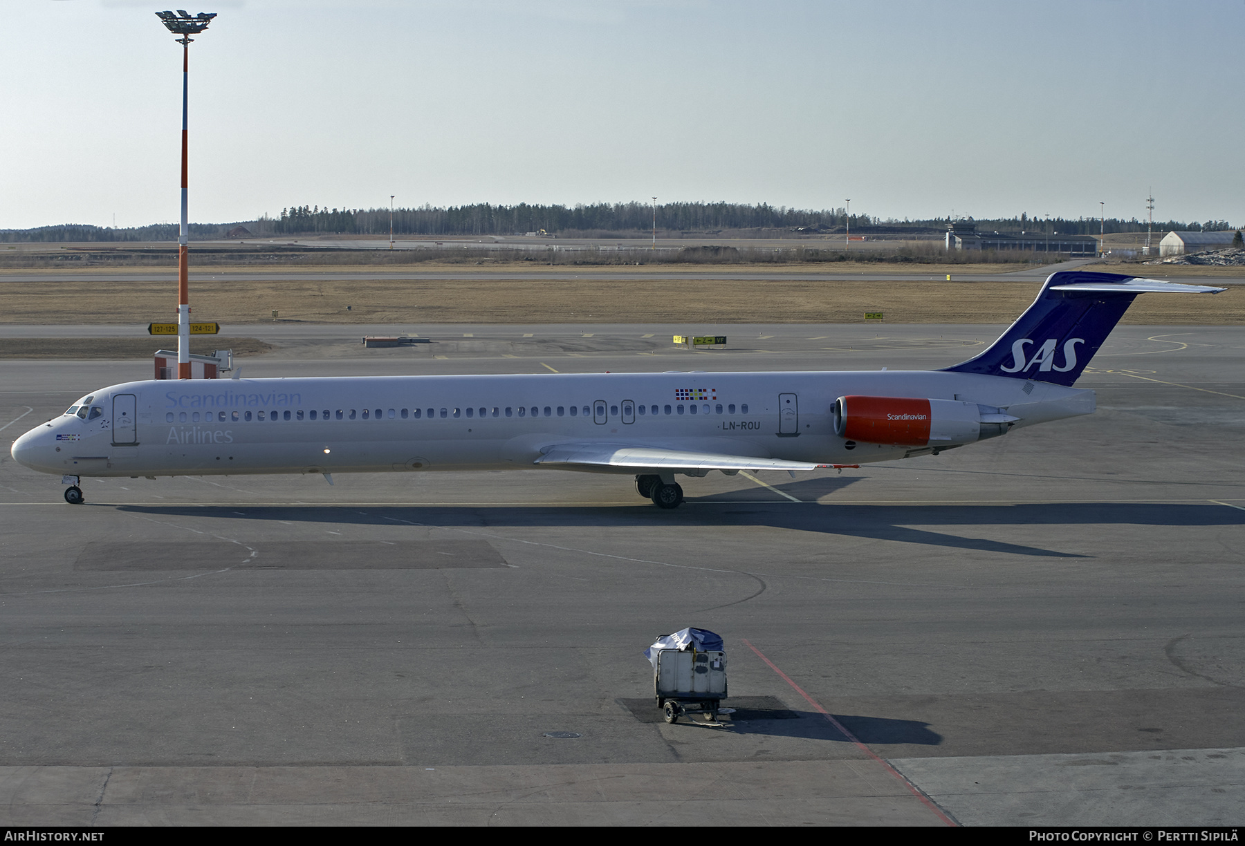 Aircraft Photo of LN-ROU | McDonnell Douglas MD-82 (DC-9-82) | Scandinavian Airlines - SAS | AirHistory.net #271538