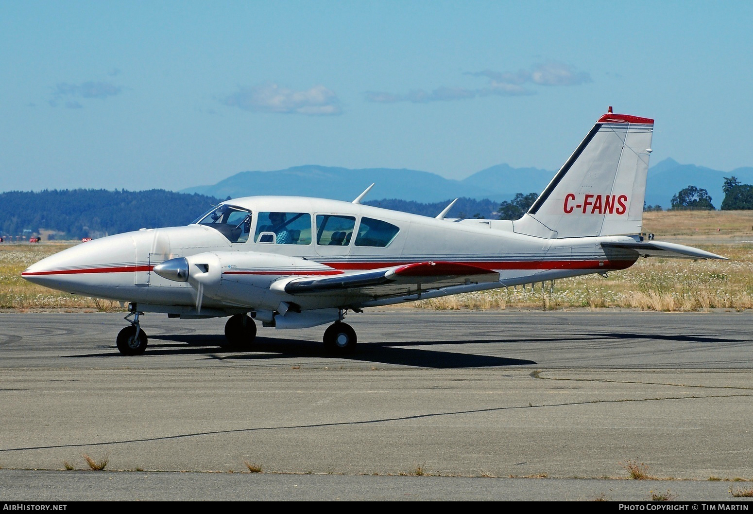 Aircraft Photo of C-FANS | Piper PA-23-250 Aztec F | AirHistory.net #271625