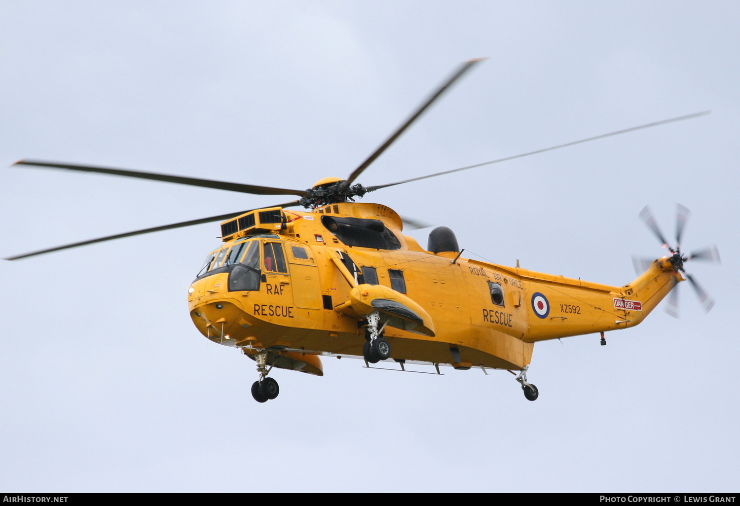 Aircraft Photo of XZ592 | Westland WS-61 Sea King HAR3 | UK - Air Force | AirHistory.net #271667
