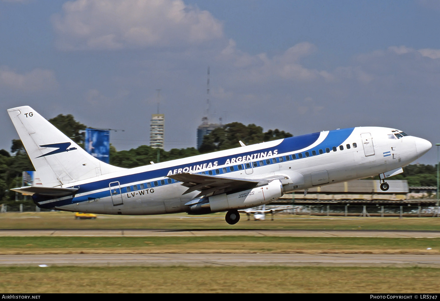 Aircraft Photo of LV-WTG | Boeing 737-2A8/Adv | Aerolíneas Argentinas | AirHistory.net #271697