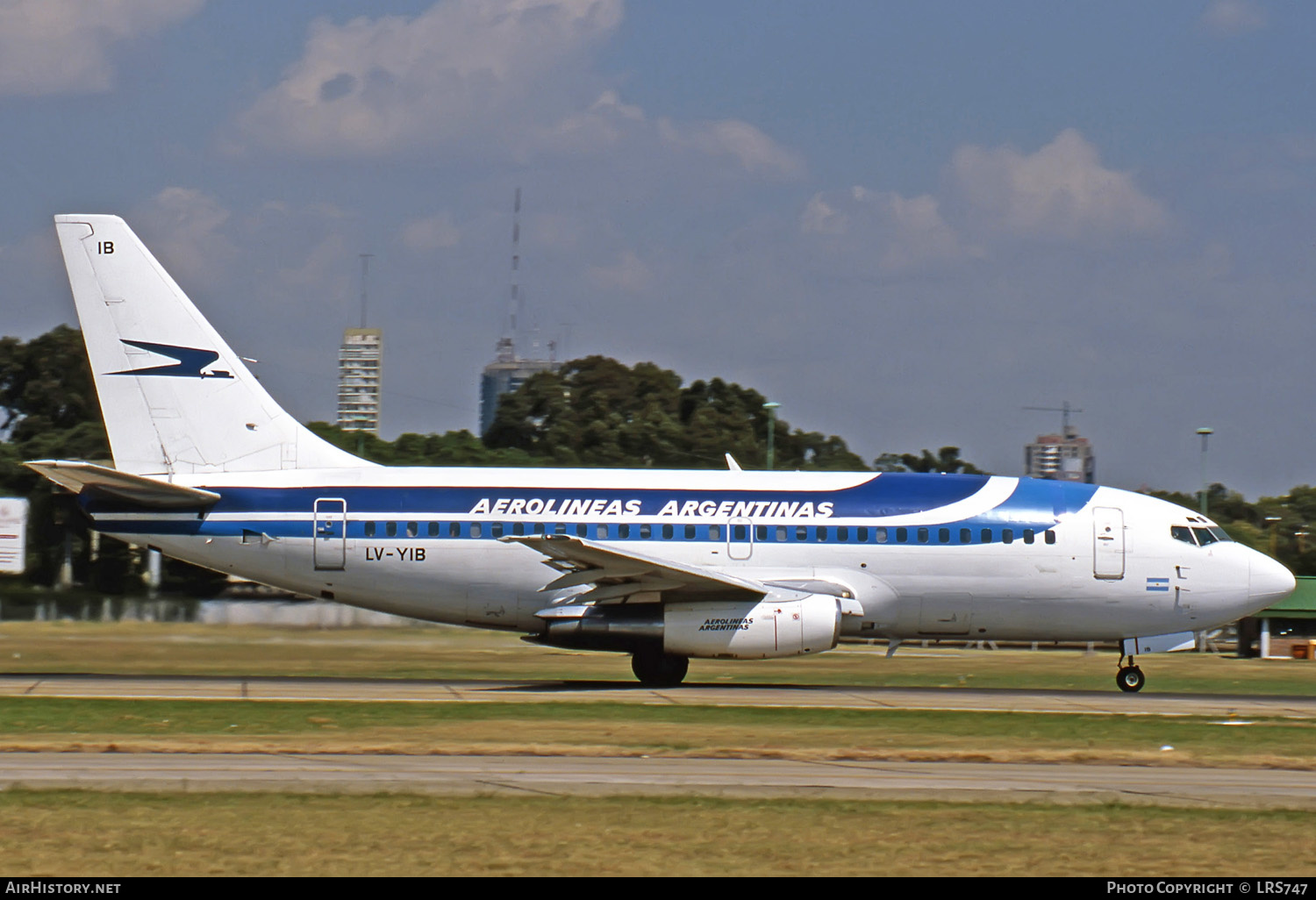Aircraft Photo of LV-YIB | Boeing 737-2P6/Adv | Aerolíneas Argentinas | AirHistory.net #271704