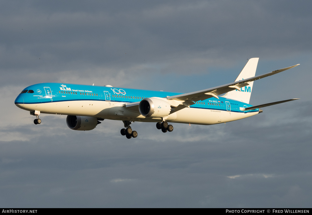Aircraft Photo of PH-BKG | Boeing 787-10 Dreamliner | KLM - Royal Dutch Airlines | AirHistory.net #271924