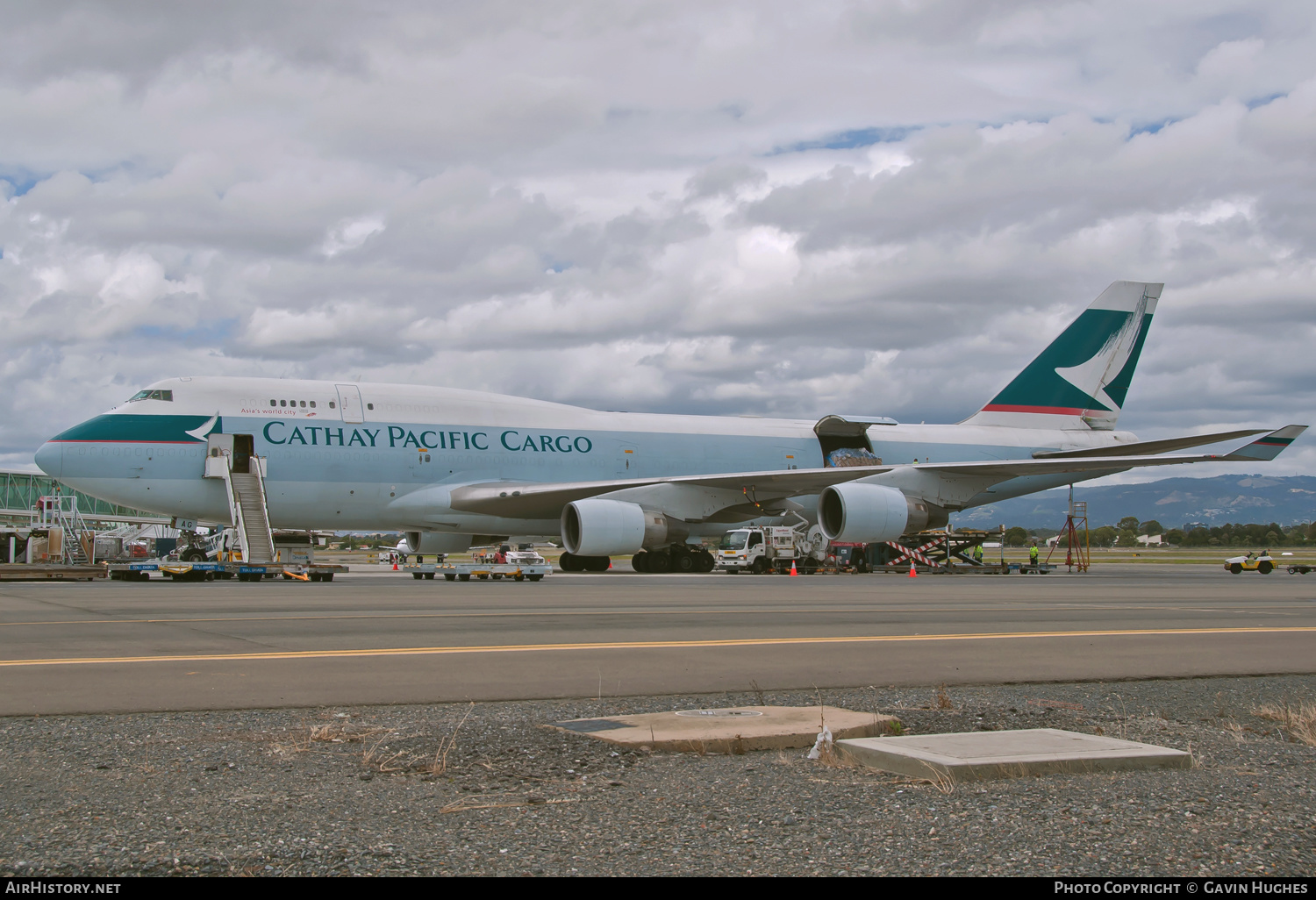 Aircraft Photo of B-KAG | Boeing 747-412(BCF) | Cathay Pacific Airways Cargo | AirHistory.net #271930