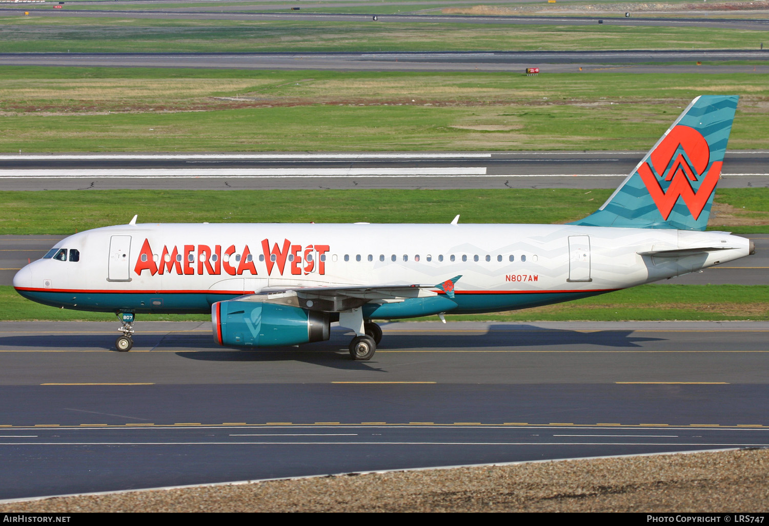 Aircraft Photo of N807AW | Airbus A319-132 | America West Airlines | AirHistory.net #271991