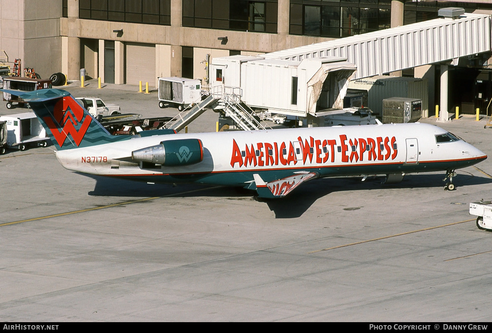 Aircraft Photo of N37178 | Bombardier CRJ-200LR (CL-600-2B19) | America West Express | AirHistory.net #271996