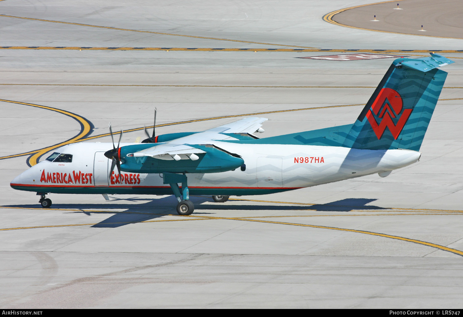 Aircraft Photo of N987HA | De Havilland Canada DHC-8-202 Dash 8 | America West Express | AirHistory.net #272008