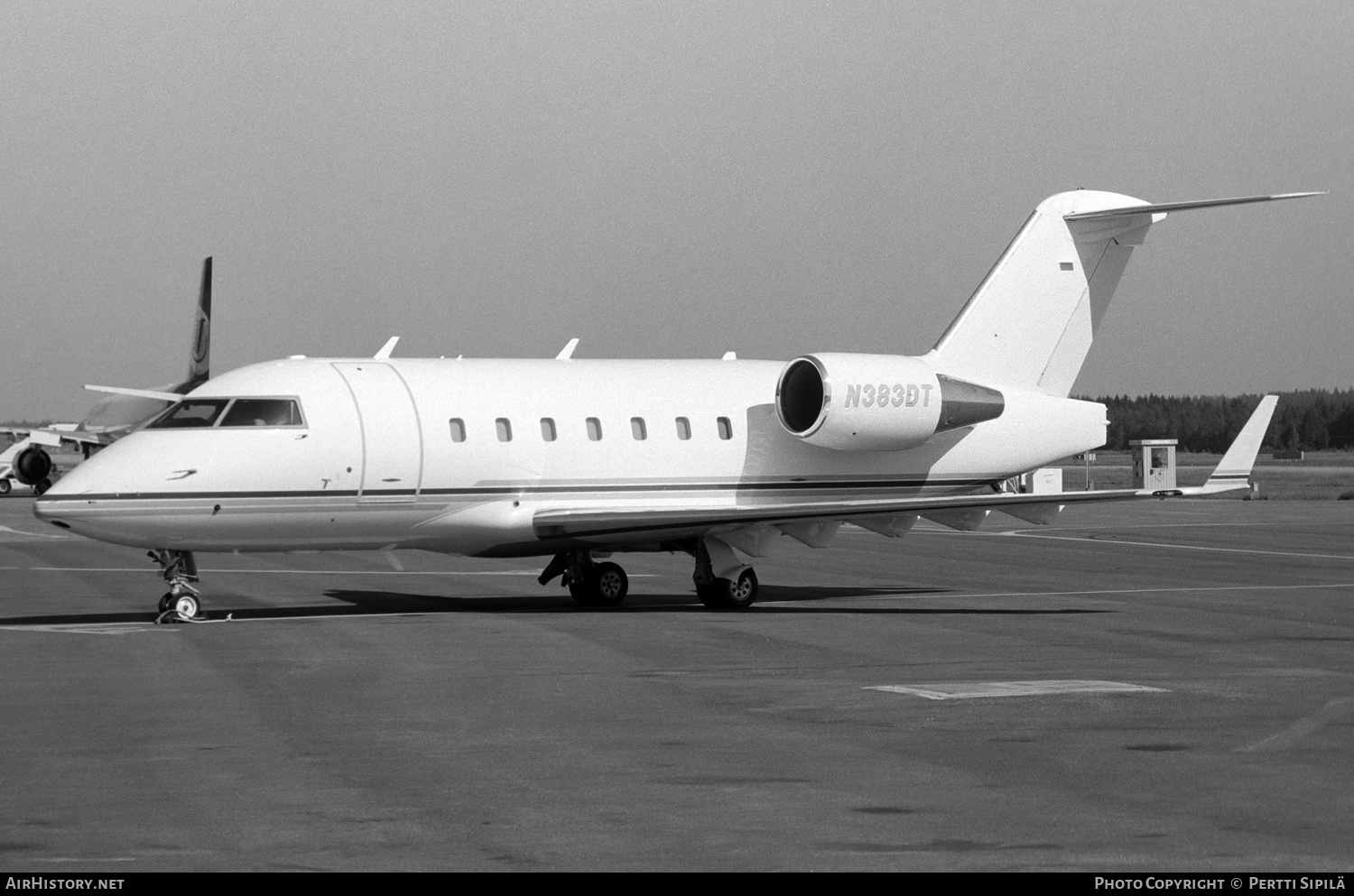 Aircraft Photo of N383DT | Bombardier Challenger 604 (CL-600-2B16) | AirHistory.net #272016