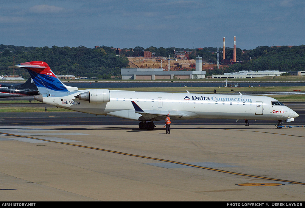 Aircraft Photo of N658CA | Bombardier Challenger 870 (CRJ-700/CL-600-2C10) | Delta Connection | AirHistory.net #272022