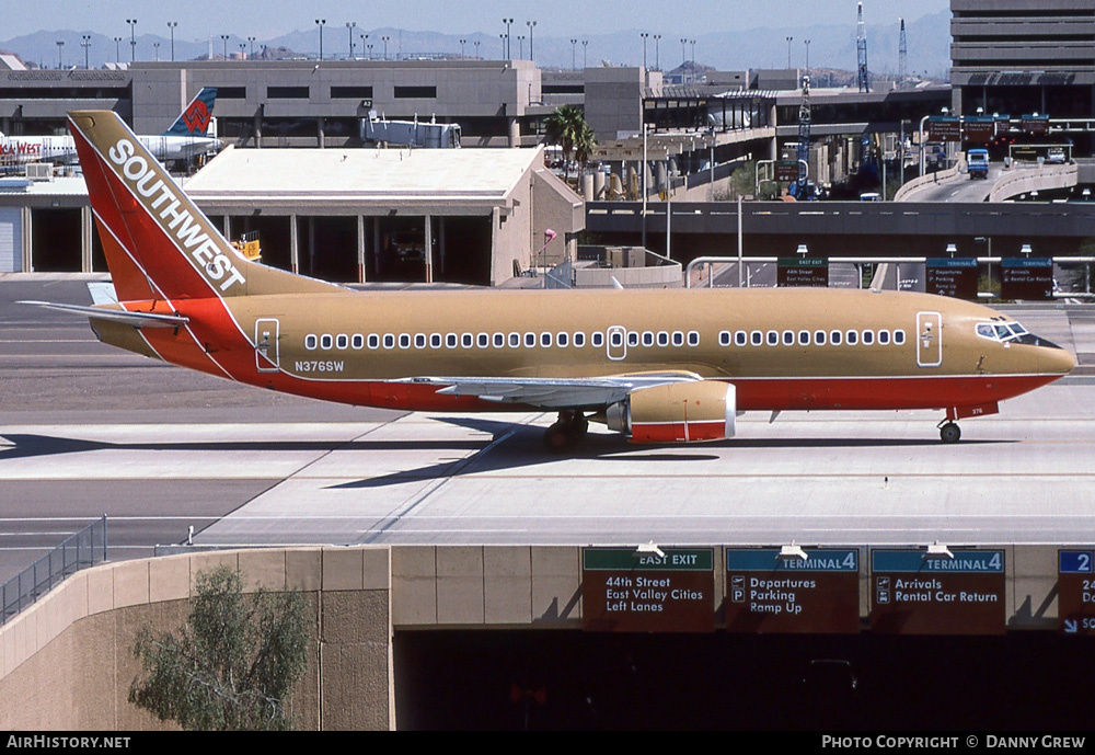 Aircraft Photo of N376SW | Boeing 737-3H4 | Southwest Airlines | AirHistory.net #272036
