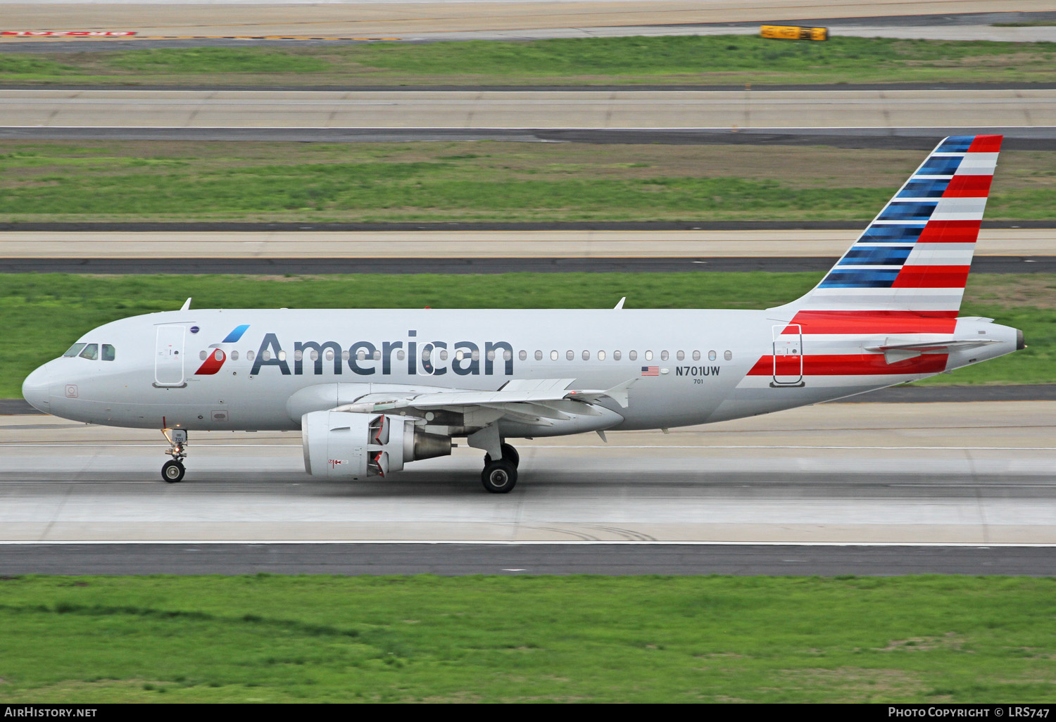 Aircraft Photo of N701UW | Airbus A319-112 | American Airlines | AirHistory.net #272107