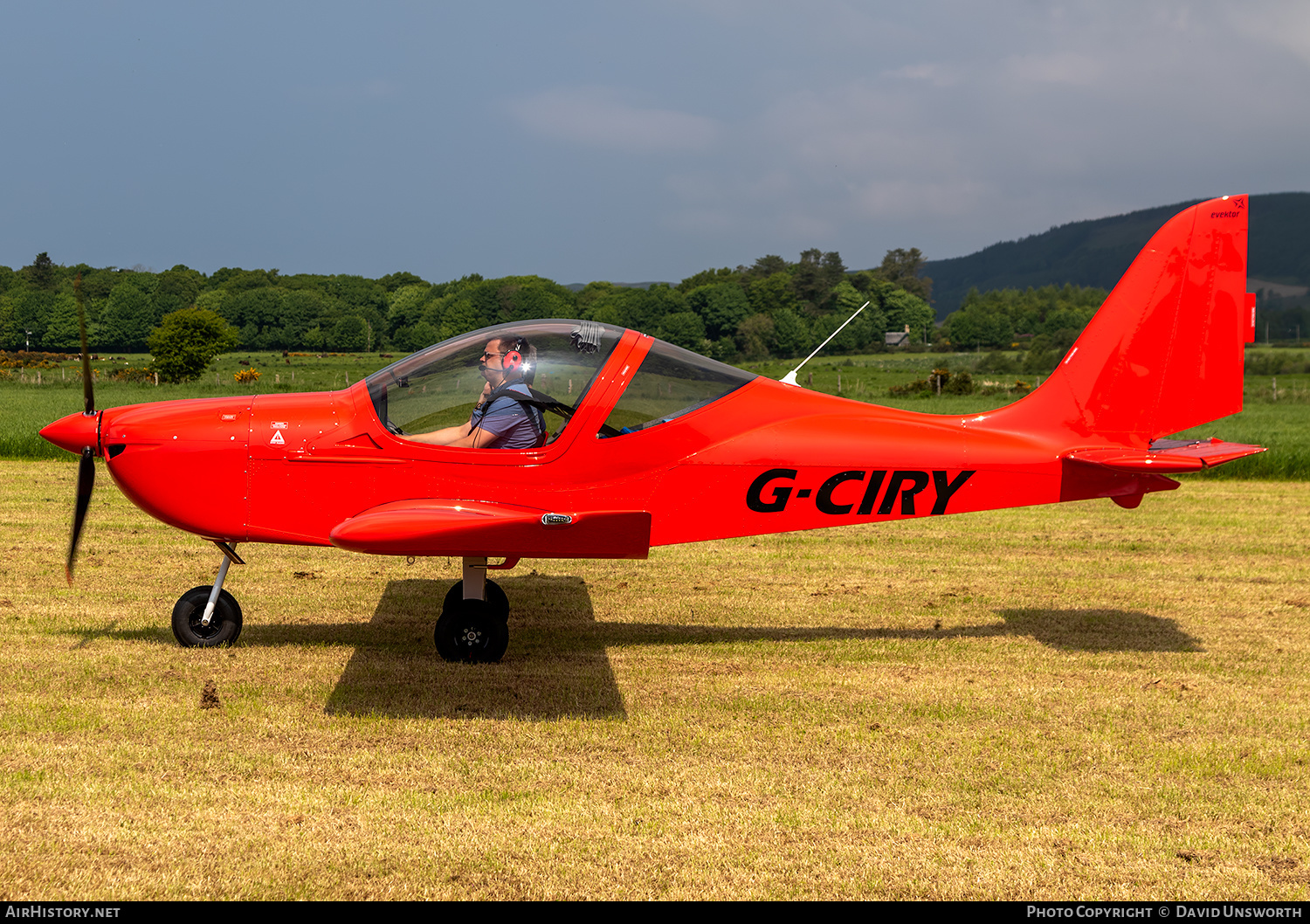 Aircraft Photo of G-CIRY | Evektor-Aerotechnik EV-97 EuroStar SL | AirHistory.net #272134