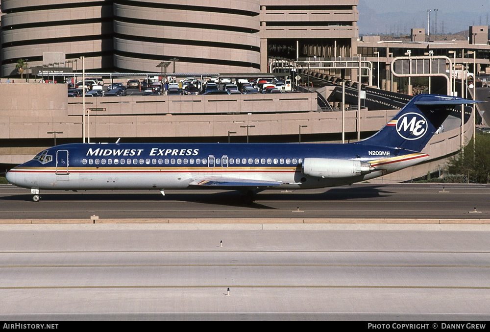 Aircraft Photo of N203ME | McDonnell Douglas DC-9-32 | Midwest Express Airlines | AirHistory.net #272147
