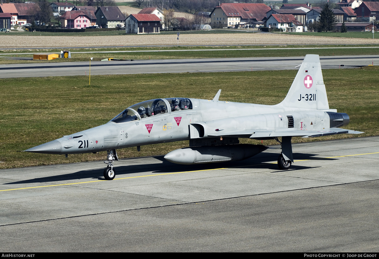 Aircraft Photo of J-3211 | Northrop F-5F Tiger II | Switzerland - Air Force | AirHistory.net #272283