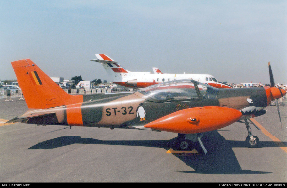 Aircraft Photo of ST-32 | SIAI-Marchetti SF-260MB | Belgium - Air Force | AirHistory.net #272307