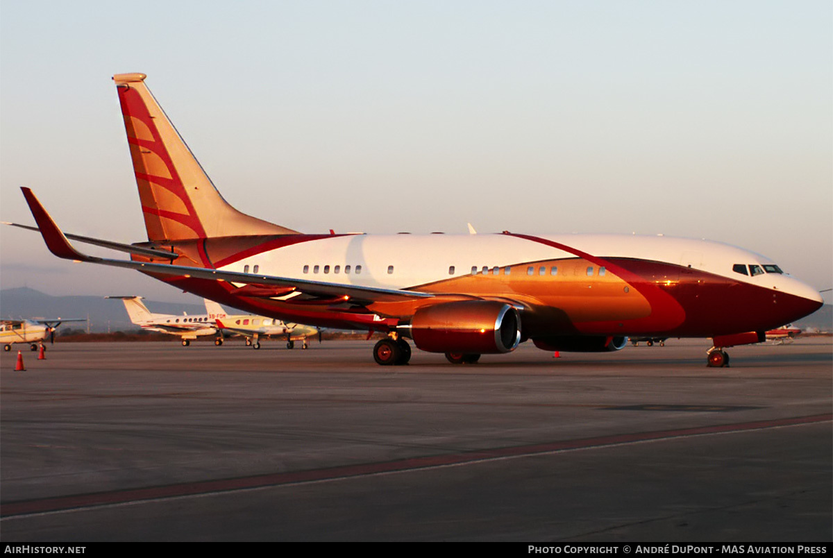 Aircraft Photo of N888TY | Boeing 737-7AH BBJ | AirHistory.net #272390