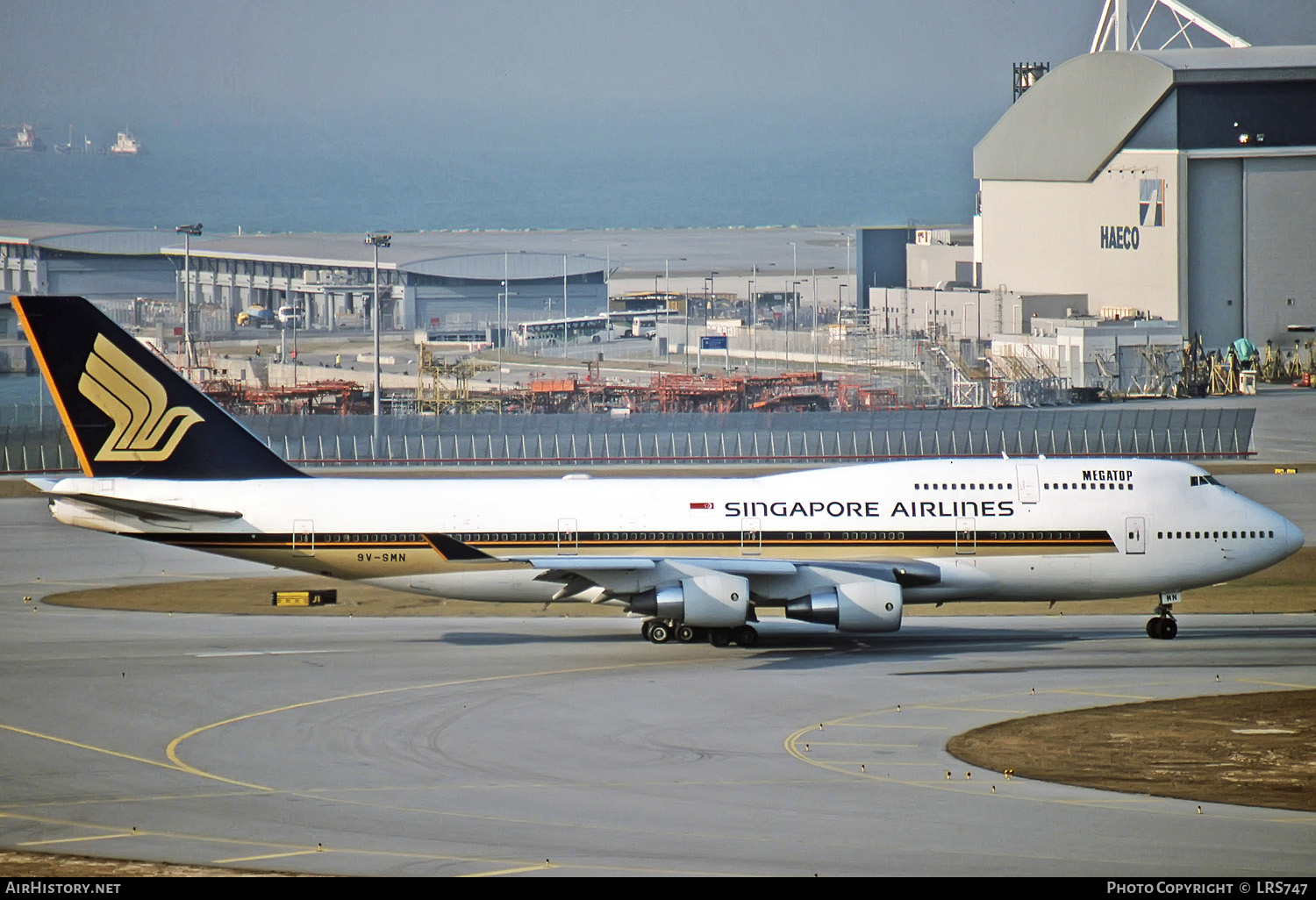 Aircraft Photo of 9V-SMN | Boeing 747-412 | Singapore Airlines | AirHistory.net #272392