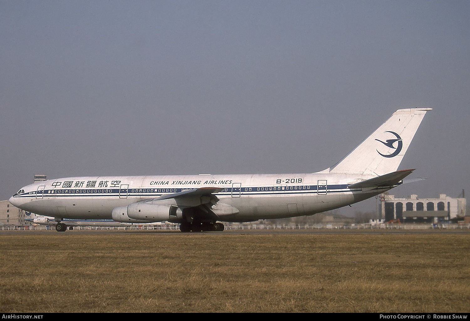 Aircraft Photo of B-2019 | Ilyushin Il-86 | China Xinjiang Airlines | AirHistory.net #272434