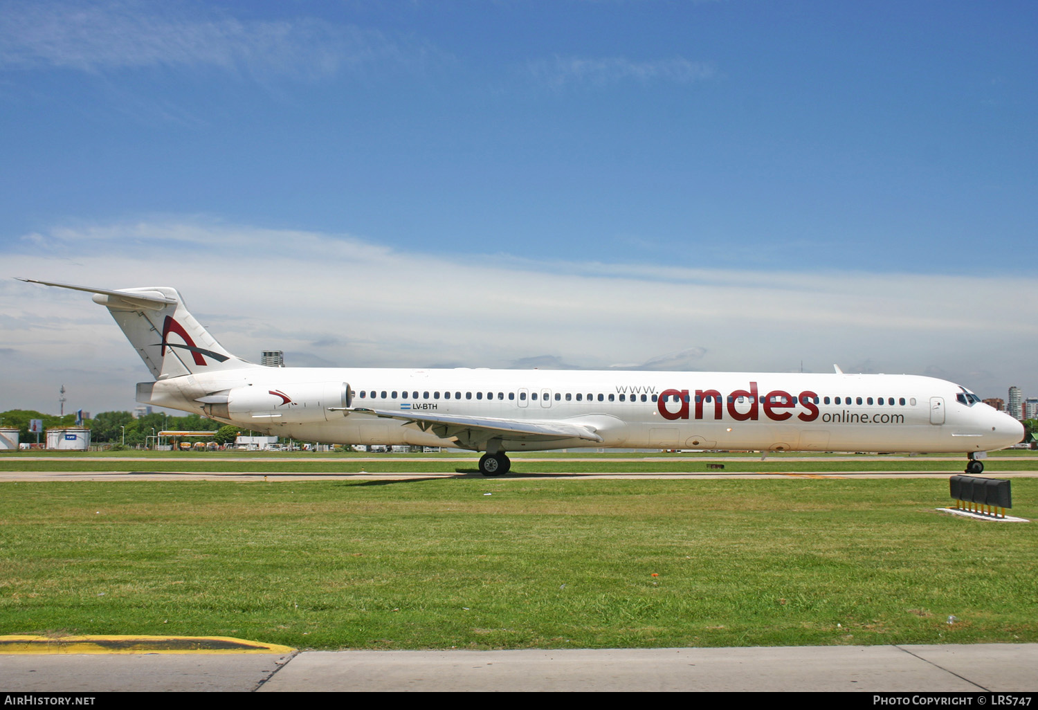 Aircraft Photo of LV-BTH | McDonnell Douglas MD-83 (DC-9-83) | Andes Líneas Aéreas | AirHistory.net #272512