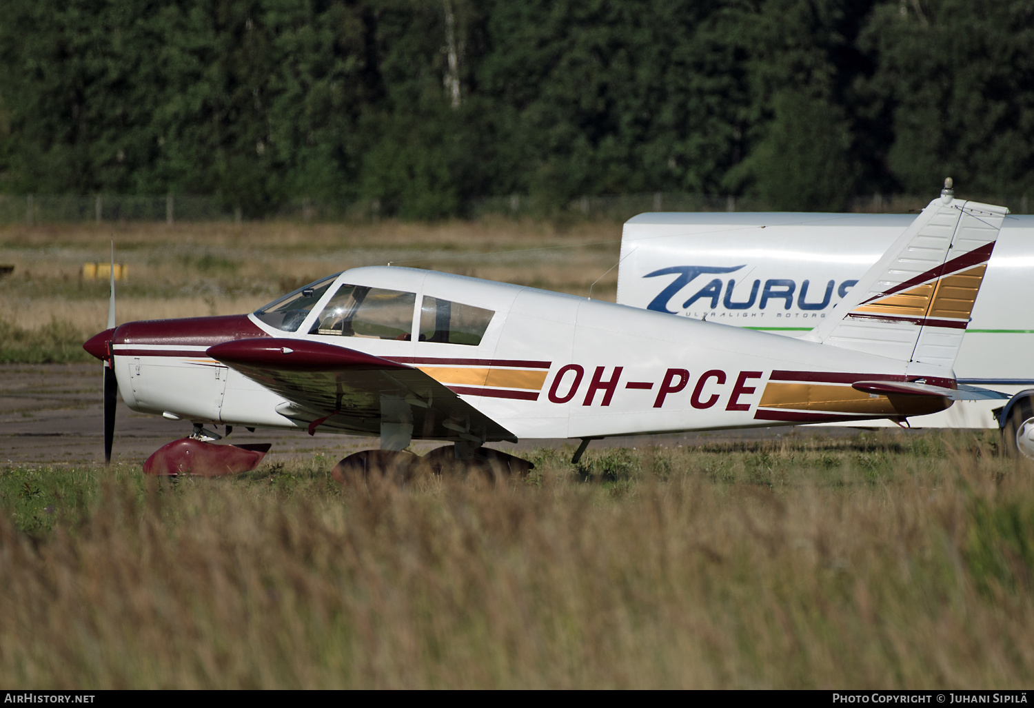 Aircraft Photo of OH-PCE | Piper PA-28-140 Cherokee B | AirHistory.net #272517