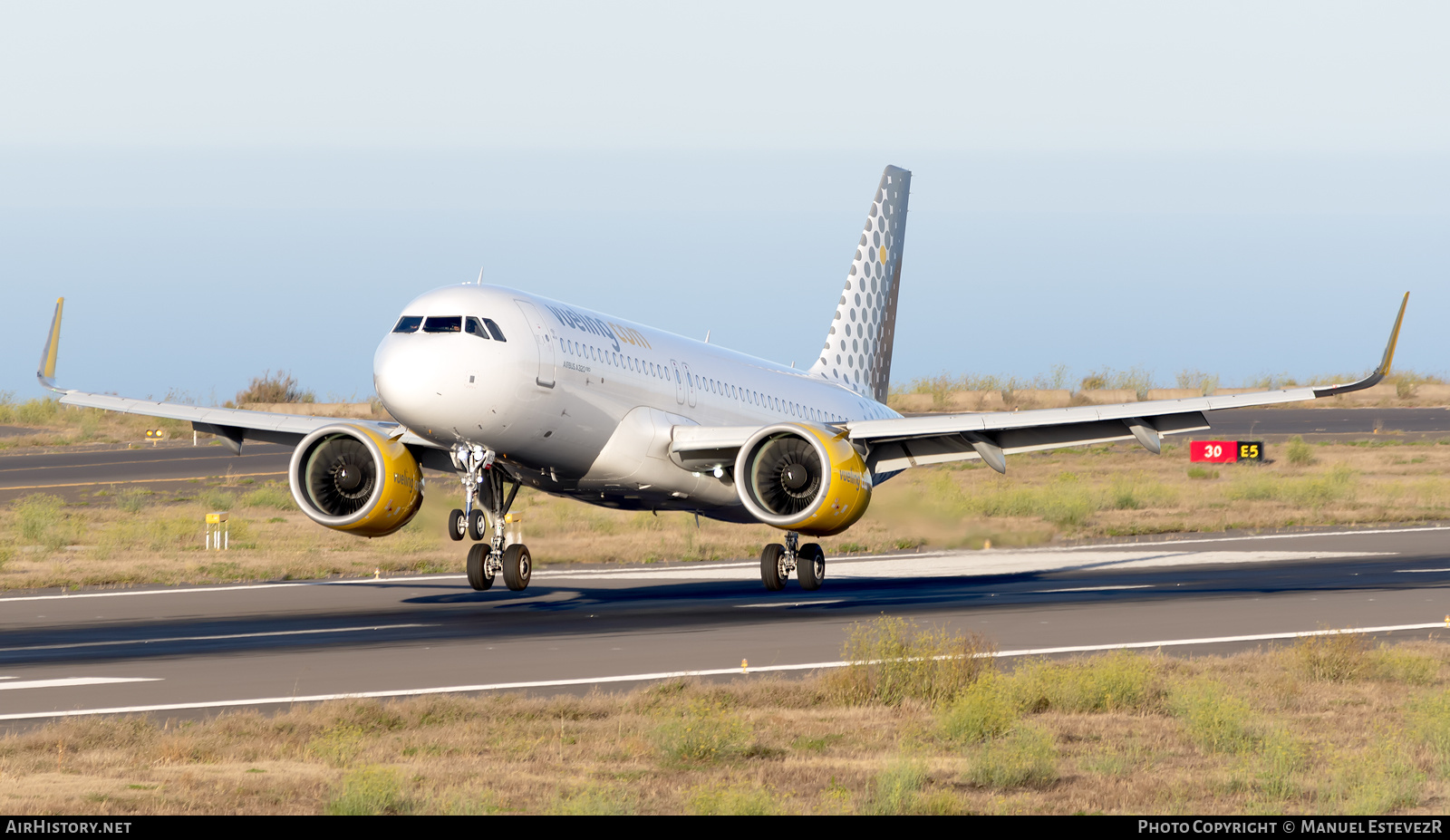 Aircraft Photo of EC-NCS | Airbus A320-271N | AirHistory.net #272549