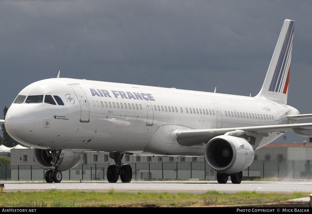 Aircraft Photo of F-GTAH | Airbus A321-211 | Air France | AirHistory.net #272557