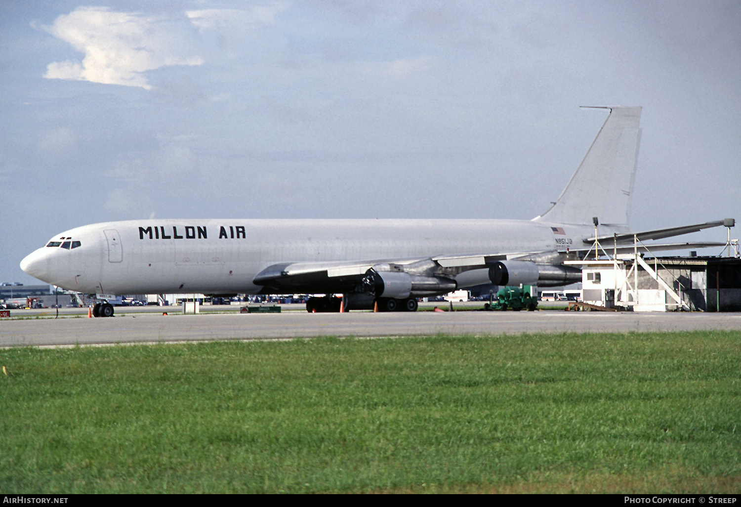 Aircraft Photo of N851JB | Boeing 707-369C | Millon Air | AirHistory.net #272645