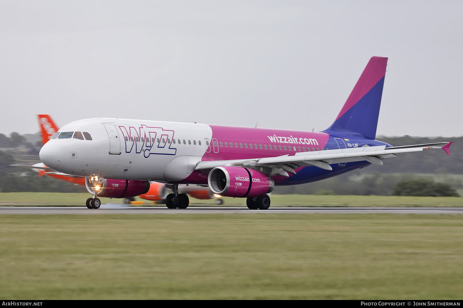 Aircraft Photo of HA-LWF | Airbus A320-232 | Wizz Air | AirHistory.net #272848