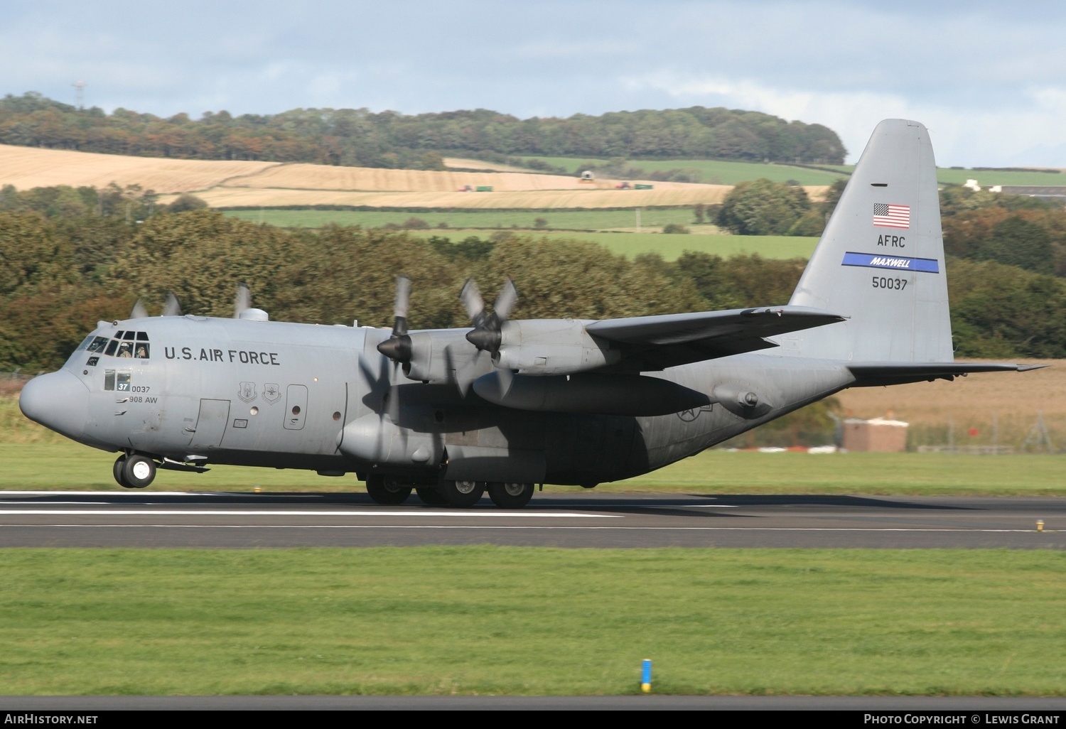 Aircraft Photo of 85-0037 / 50037 | Lockheed C-130H Hercules | USA - Air Force | AirHistory.net #272866