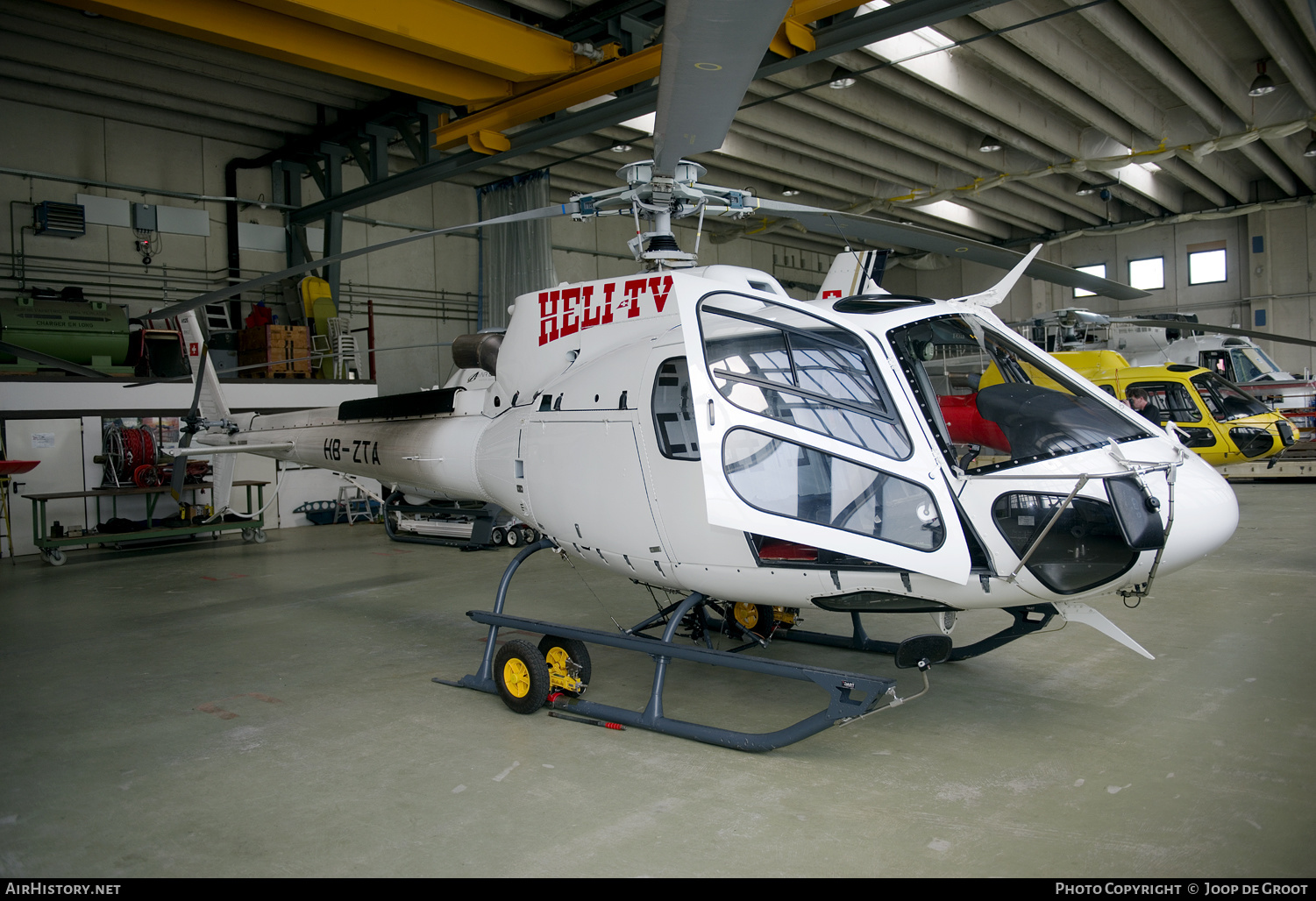 Aircraft Photo of HB-ZTA | Eurocopter AS-350B-3E Ecureuil | Heli-TV | AirHistory.net #272926