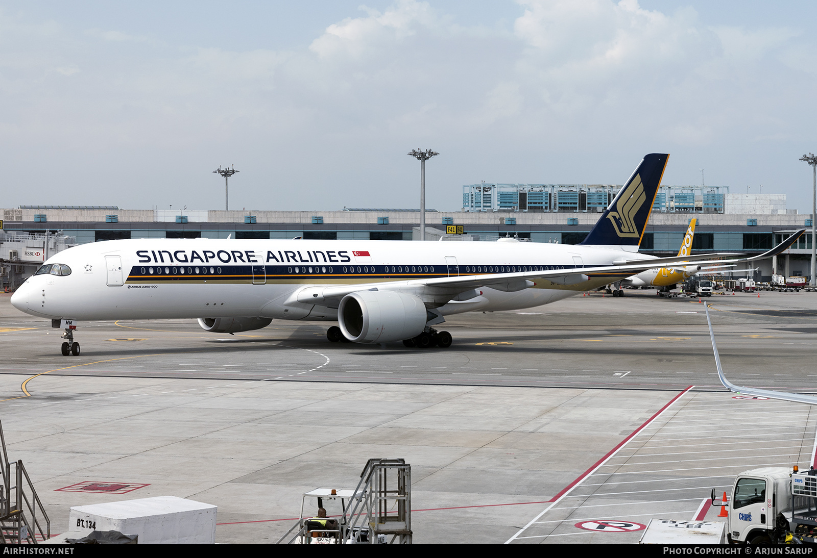 Aircraft Photo of 9V-SMM | Airbus A350-941 | Singapore Airlines | AirHistory.net #272978