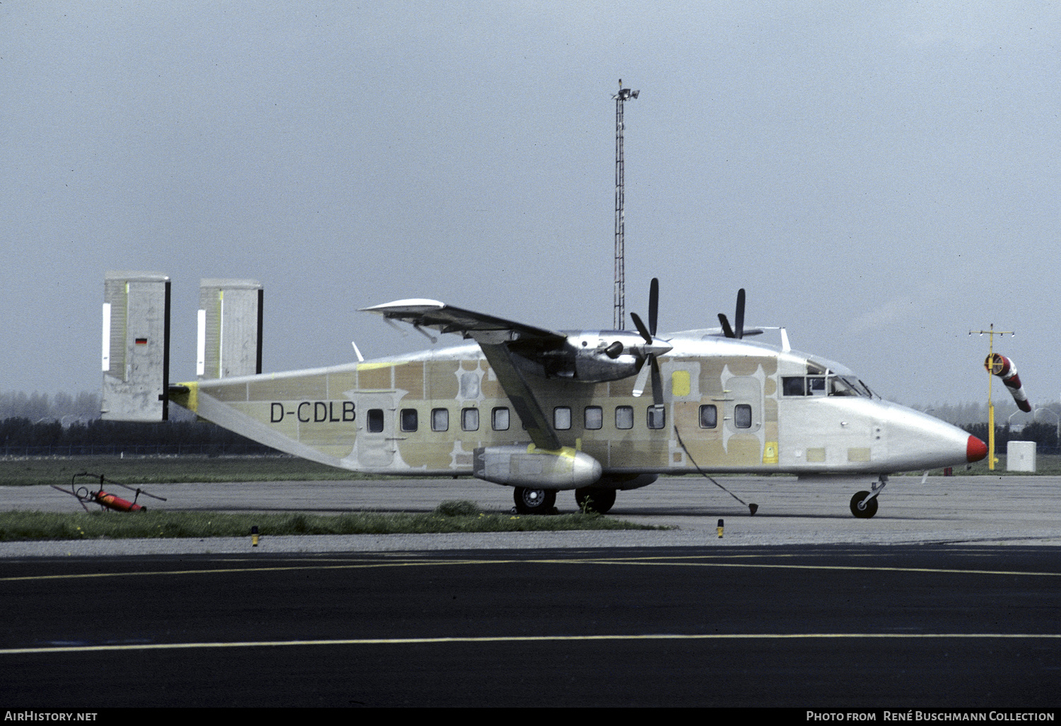 Aircraft Photo of D-CDLB | Short 330-100 | AirHistory.net #273008