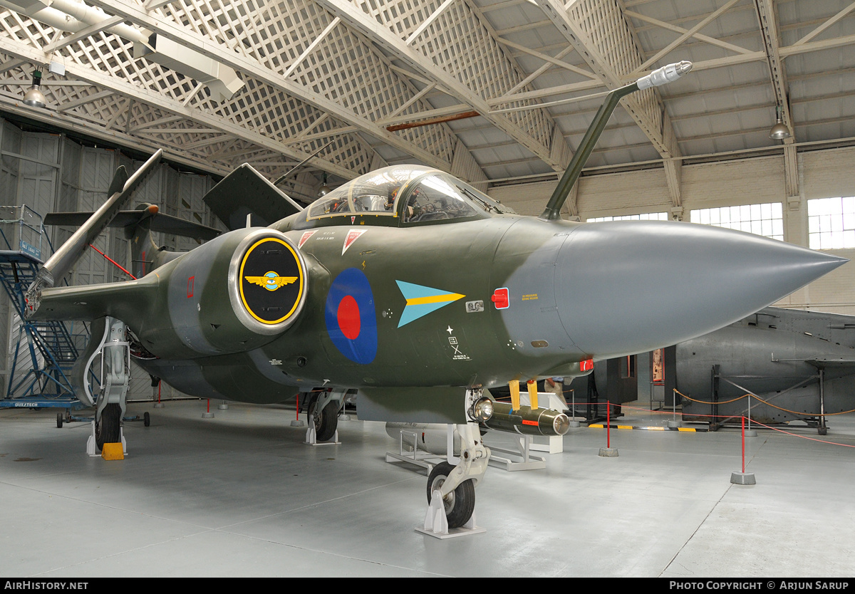 Aircraft Photo of XV865 | Hawker Siddeley Buccaneer S2B | UK - Air Force | AirHistory.net #273035