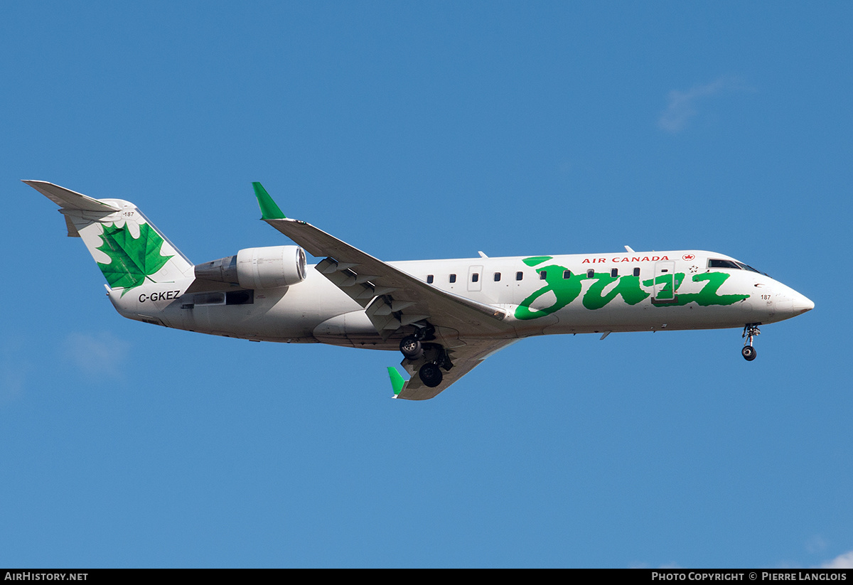 Aircraft Photo of C-GKEZ | Bombardier CRJ-200ER (CL-600-2B19) | Air Canada Jazz | AirHistory.net #273038