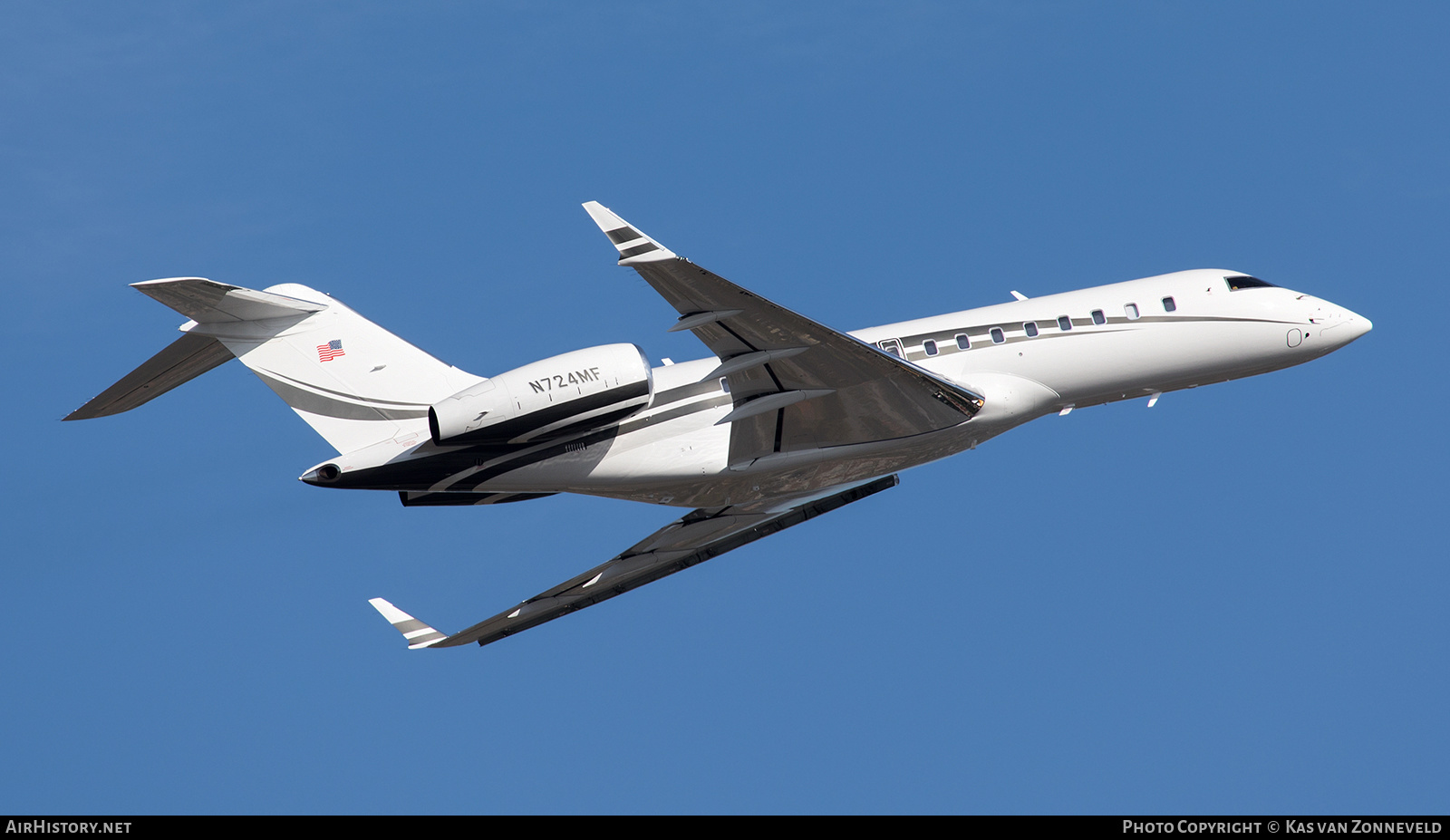 Aircraft Photo of N724MF | Bombardier Global 5000 (BD-700-1A11) | AirHistory.net #273106