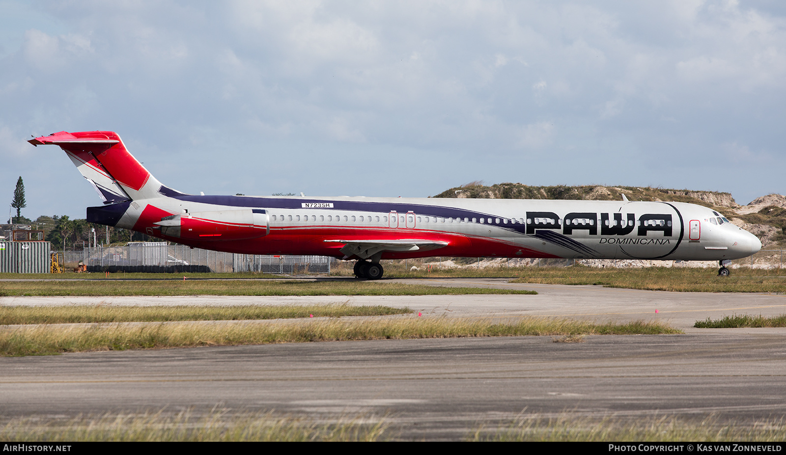 Aircraft Photo of N723SH | McDonnell Douglas MD-83 (DC-9-83) | PAWA Dominicana - Pan Am World Airways | AirHistory.net #273109