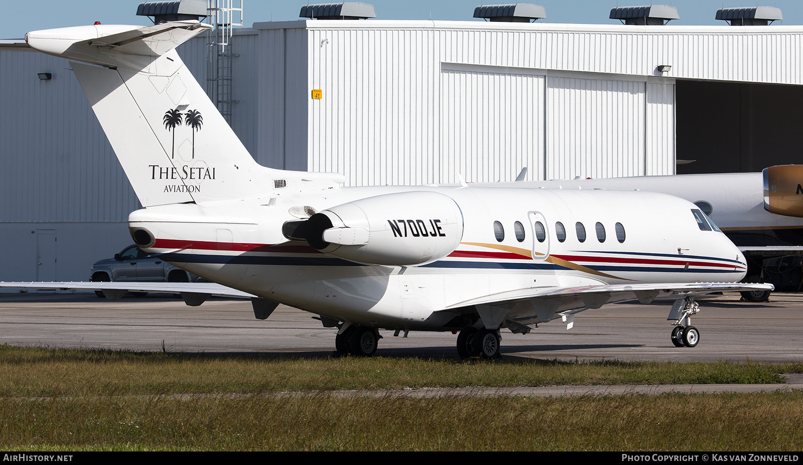 Aircraft Photo of N700JE | Raytheon Hawker 4000 Horizon | The Setai Aviation | AirHistory.net #273117