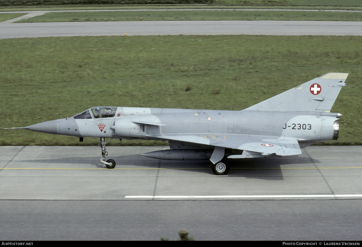 Aircraft Photo of J-2303 | Dassault Mirage IIIS | Switzerland - Air Force | AirHistory.net #273118