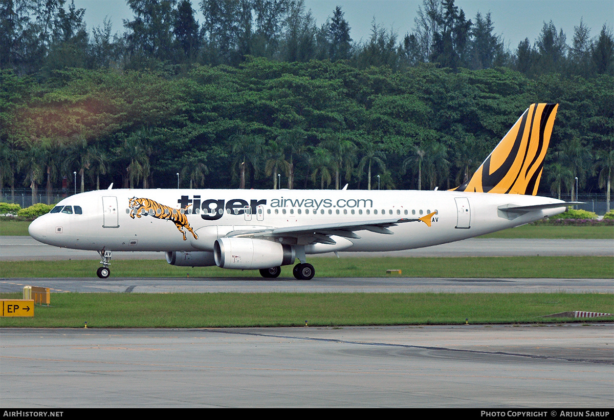 Aircraft Photo of 9V-TAV | Airbus A320-232 | Tiger Airways | AirHistory.net #273198