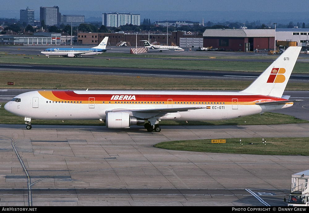 Aircraft Photo of EC-GTI | Boeing 767-3Y0/ER | Iberia | AirHistory.net #273233
