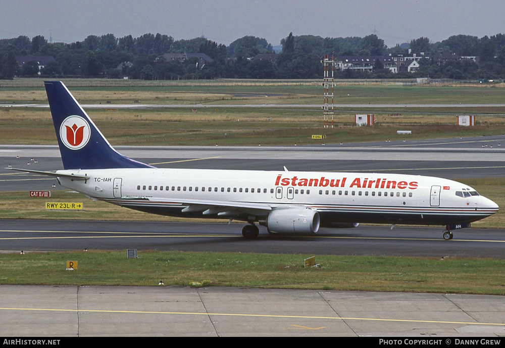 Aircraft Photo of TC-IAH | Boeing 737-86N | Istanbul Airlines | AirHistory.net #273417