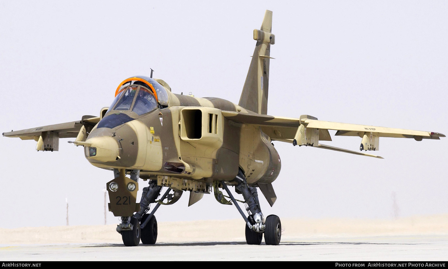 Aircraft Photo of 221 | Sepecat Jaguar S | Oman - Air Force | AirHistory.net #273478