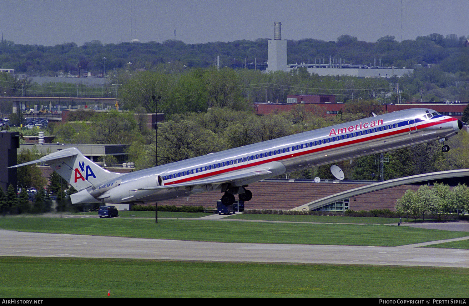 Aircraft Photo of N461AA | McDonnell Douglas MD-82 (DC-9-82) | American Airlines | AirHistory.net #273518