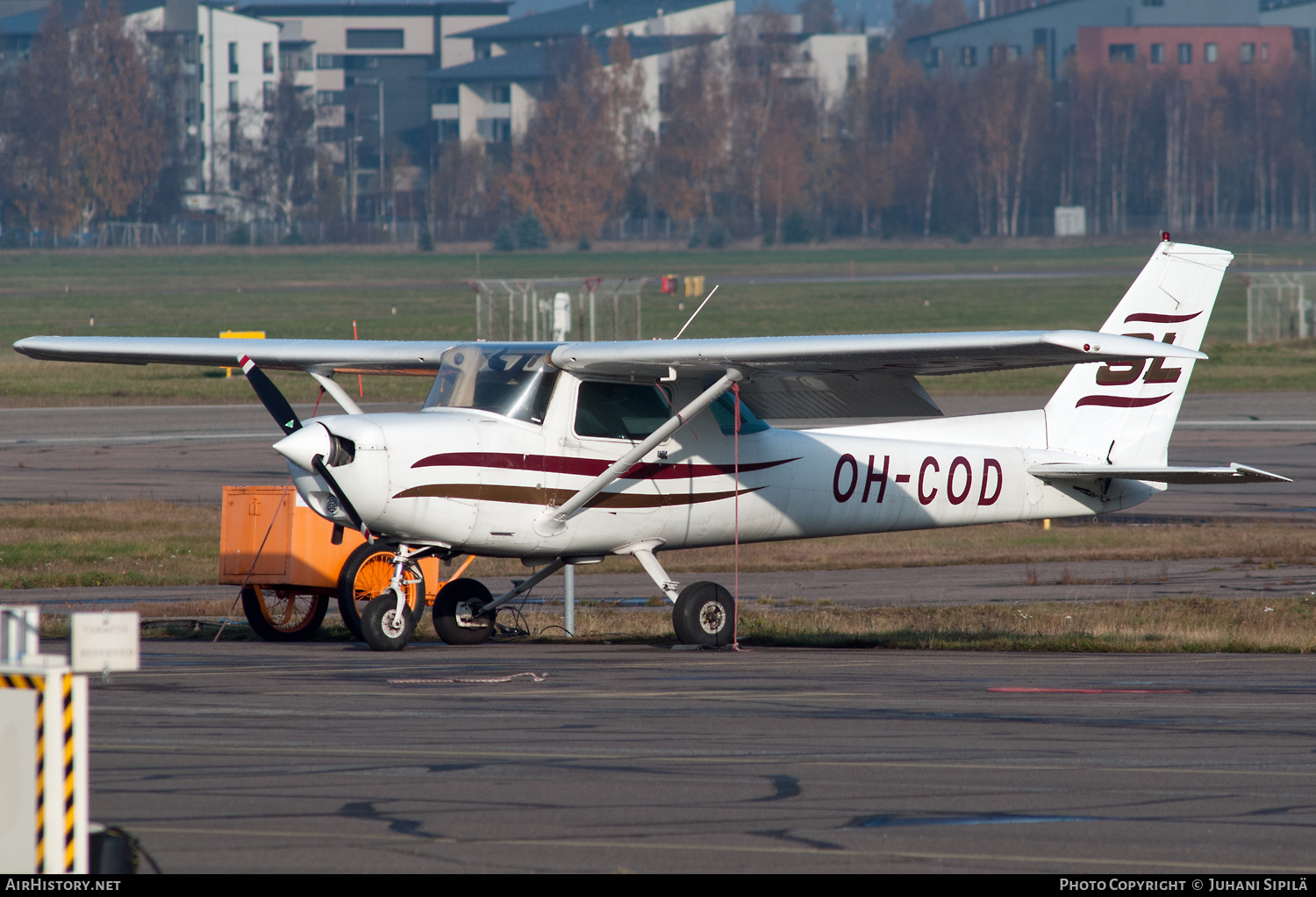 Aircraft Photo of OH-COD | Cessna 152 | Salpauslento | AirHistory.net #273549