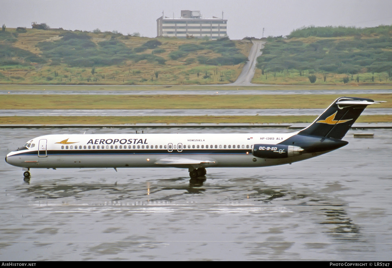 Aircraft Photo of HP-1389ALV | McDonnell Douglas DC-9-51 | Aeropostal | AirHistory.net #273570