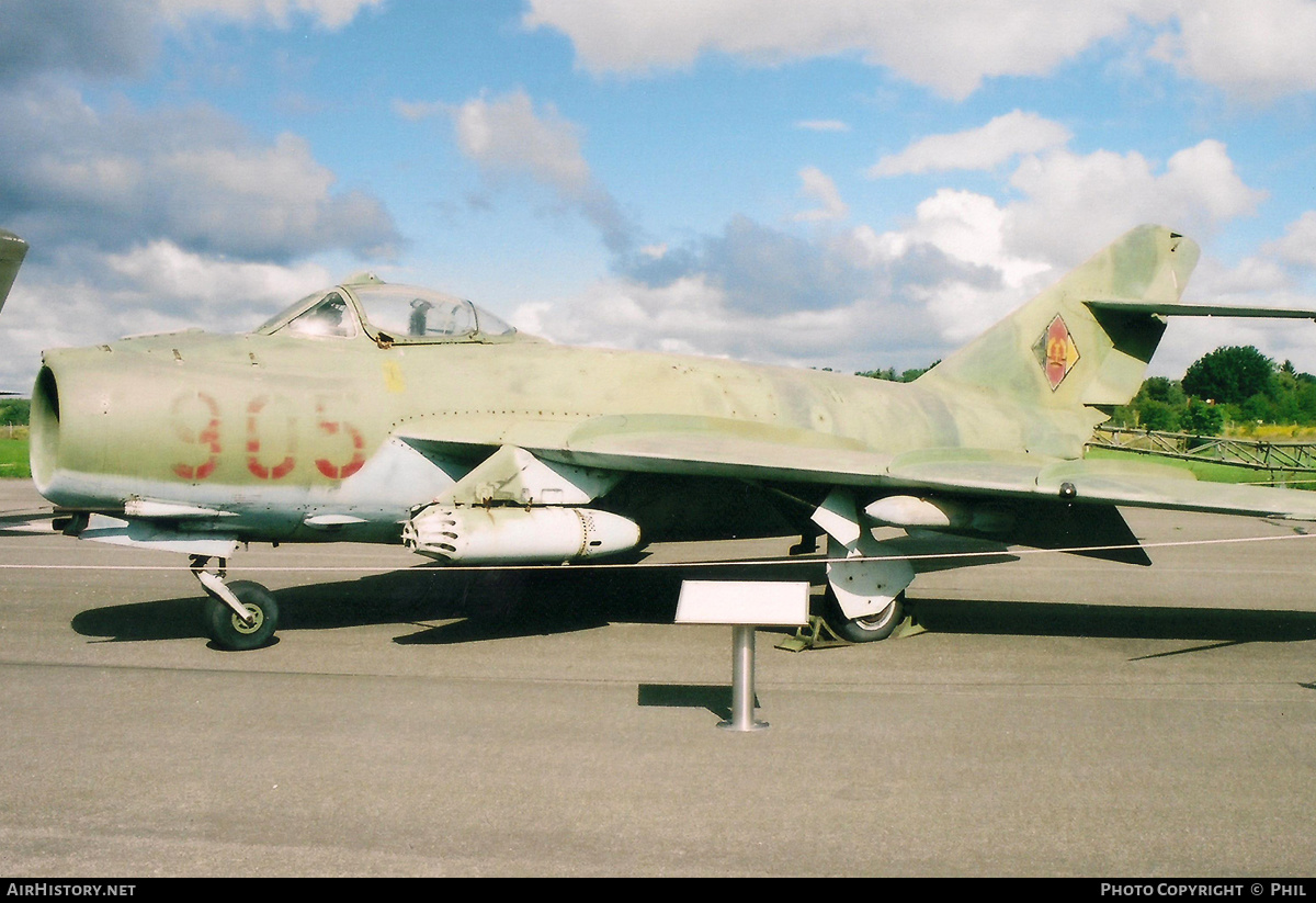 Aircraft Photo of 905 | PZL-Mielec Lim-5 (MiG-17F) | East Germany - Air Force | AirHistory.net #273646