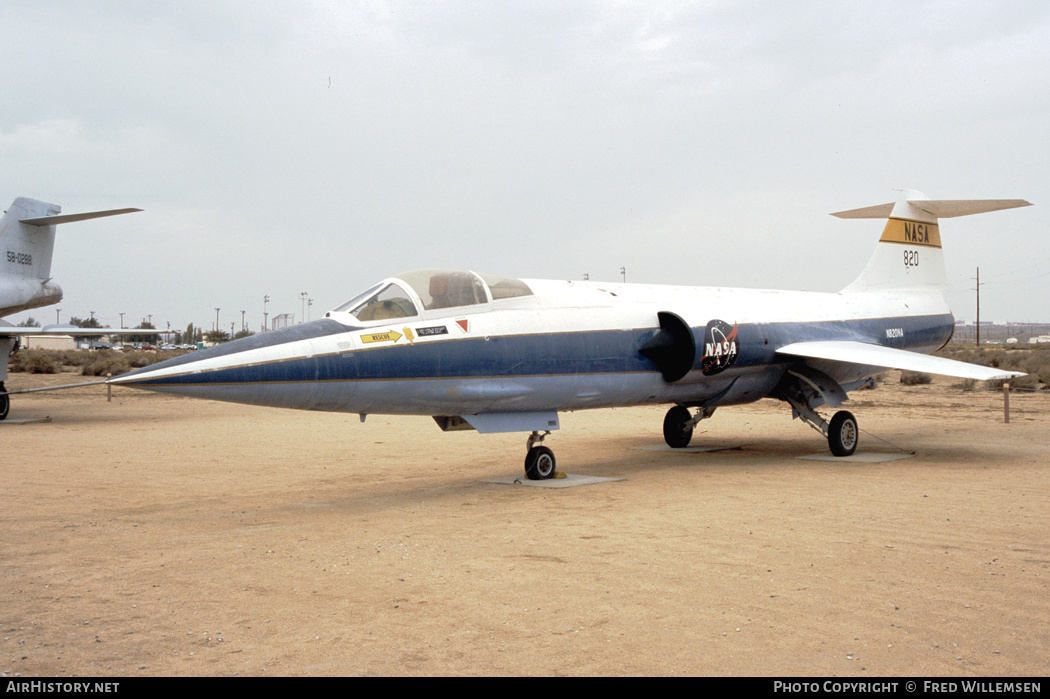 Aircraft Photo of N820NA / NASA 820 | Lockheed F-104G Starfighter | NASA - National Aeronautics and Space Administration | AirHistory.net #273684