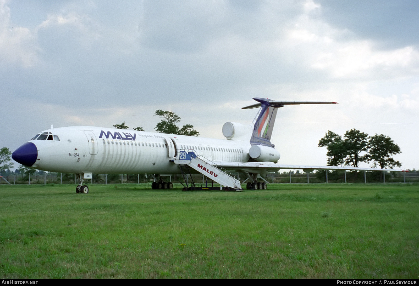 Aircraft Photo of HA-LCG | Tupolev Tu-154B-2 | Malév - Hungarian Airlines | AirHistory.net #273694