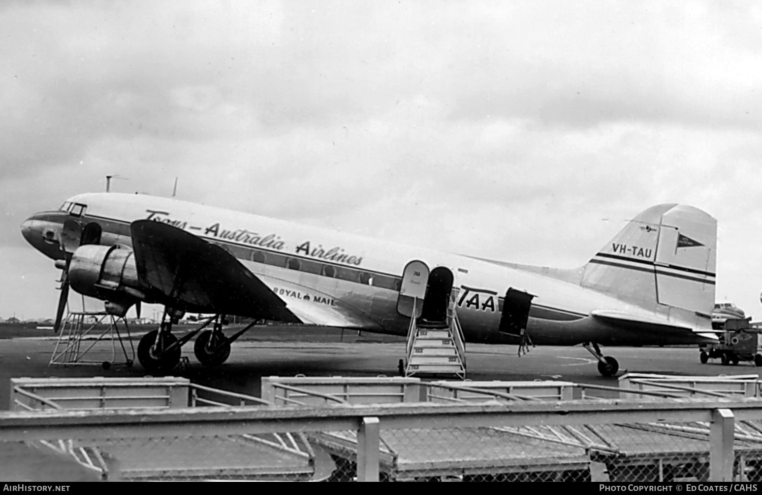 Aircraft Photo of VH-TAU | Douglas DC-3(C) | Trans-Australia Airlines - TAA | AirHistory.net #273724